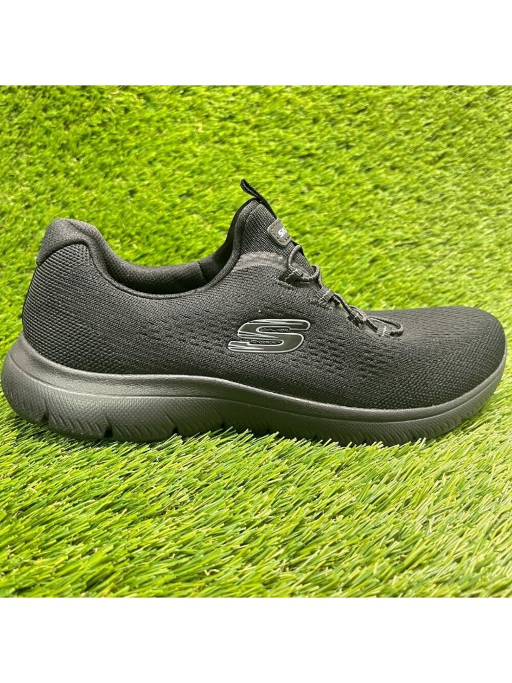 Skechers Summits-Radiant Flow Womens Size 7 Black Running Slip-On Shoes Sneakers